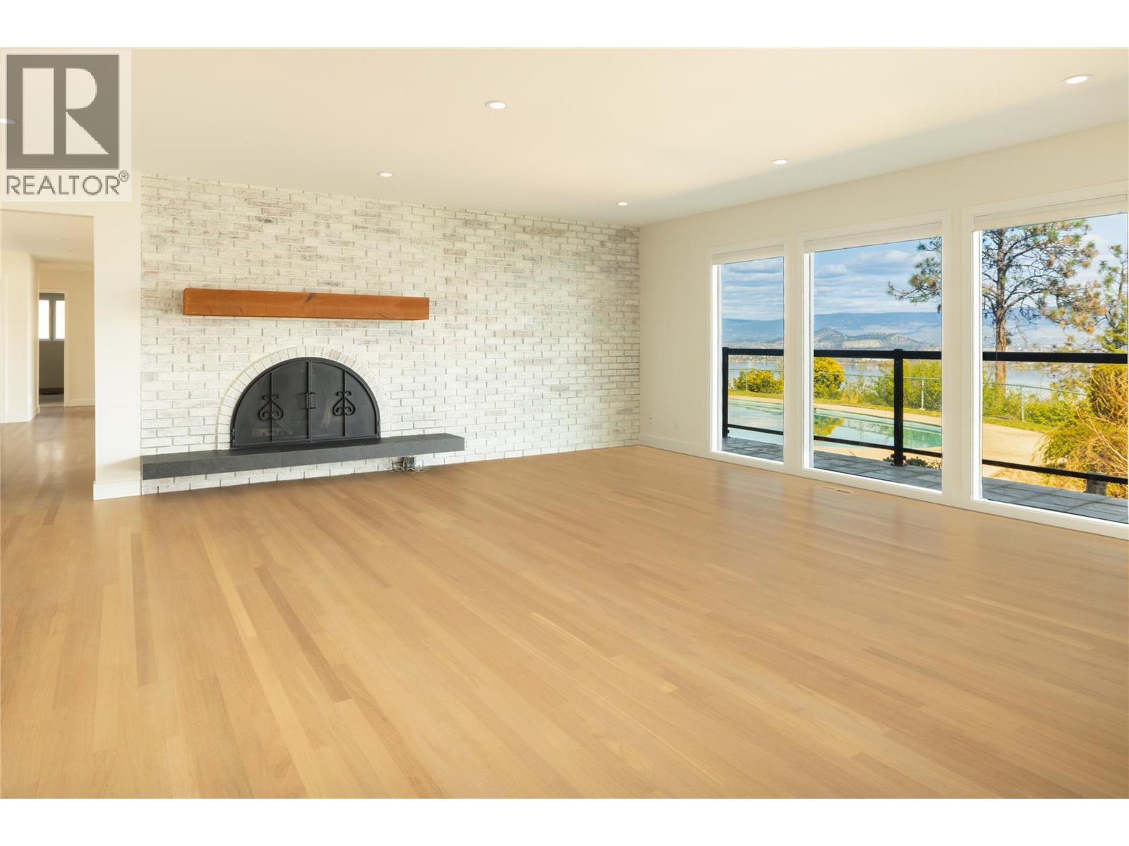  2901 Weatherhill Road, West Kelowna