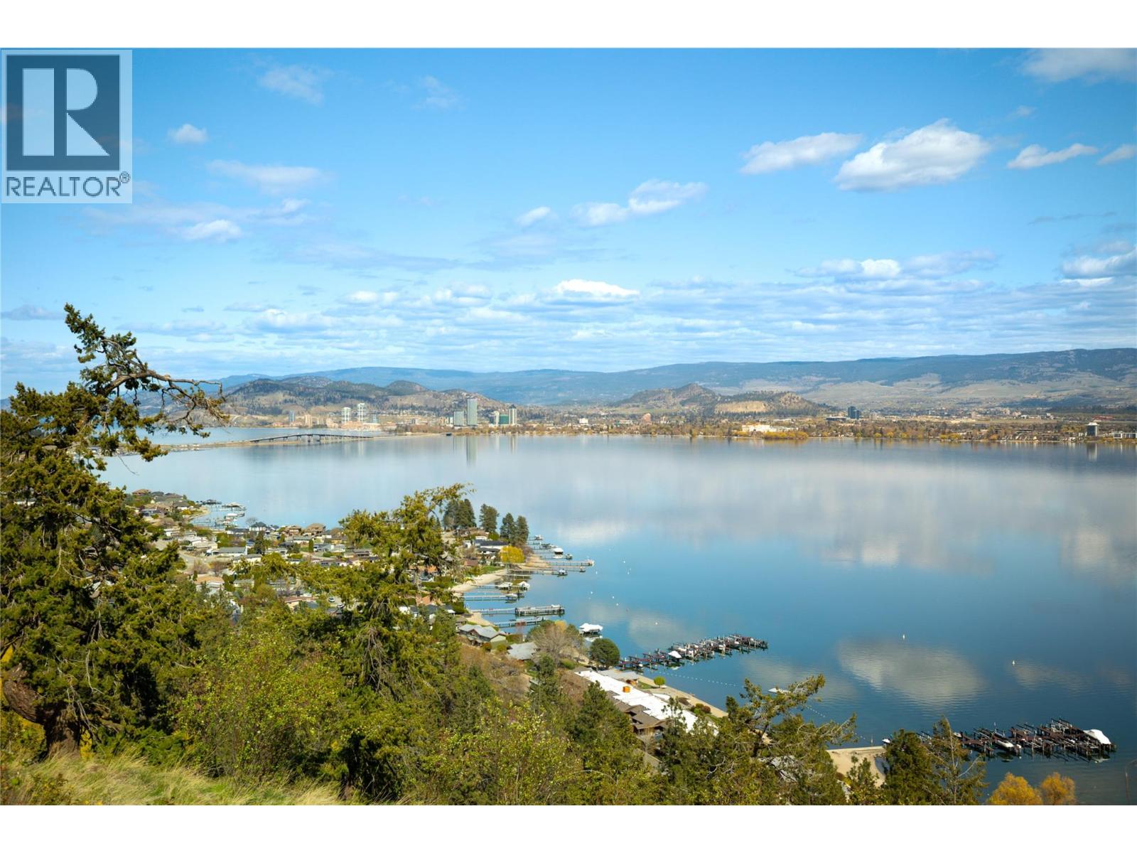  2901 Weatherhill Road, West Kelowna