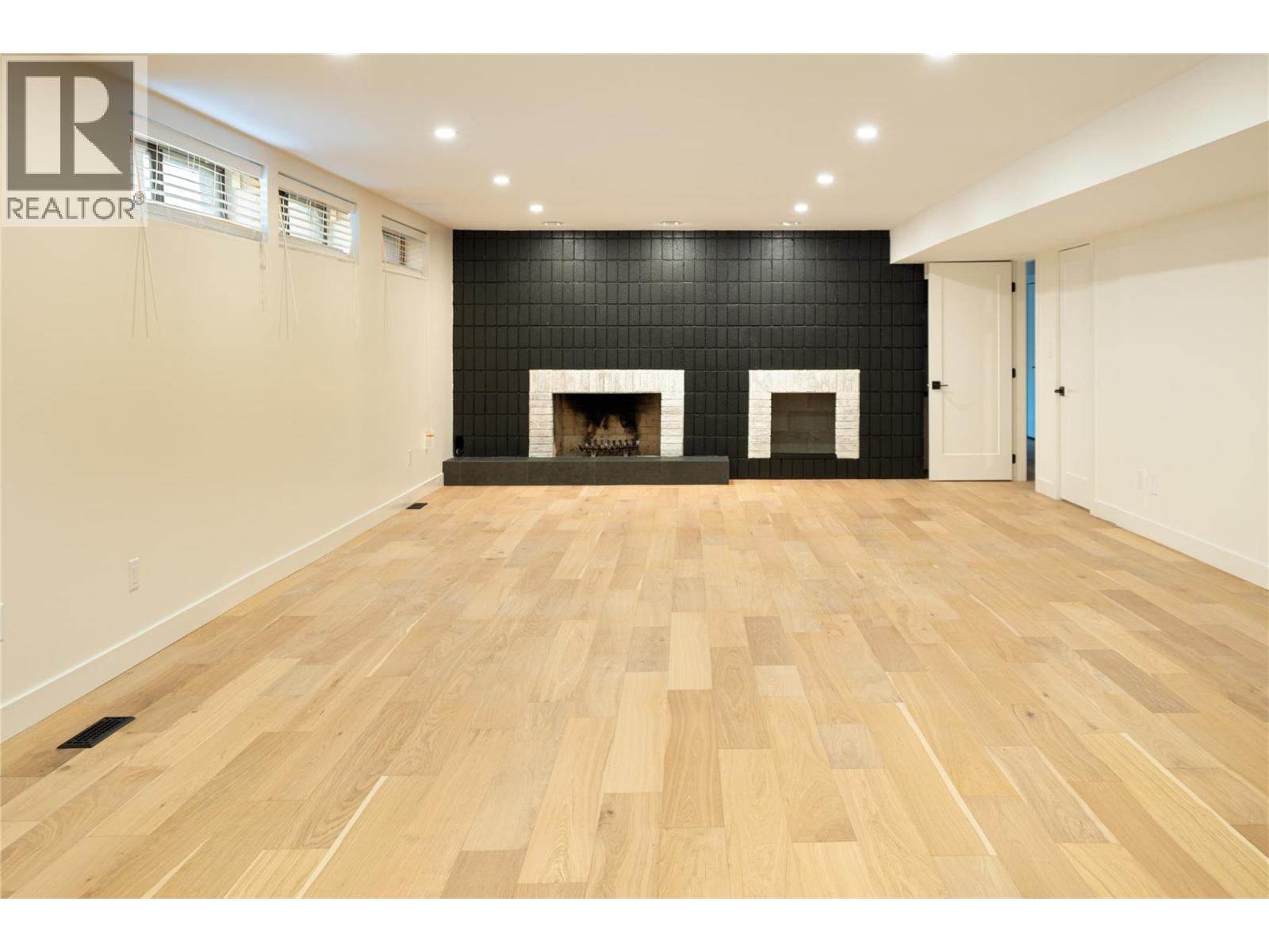  2901 Weatherhill Road, West Kelowna