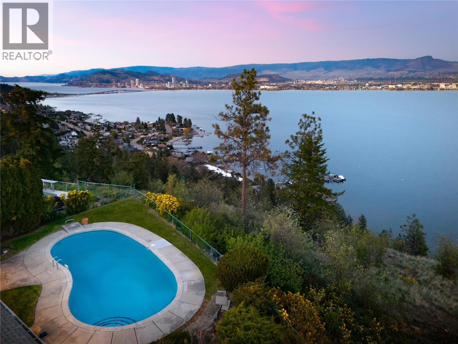  2901 Weatherhill Road, West Kelowna