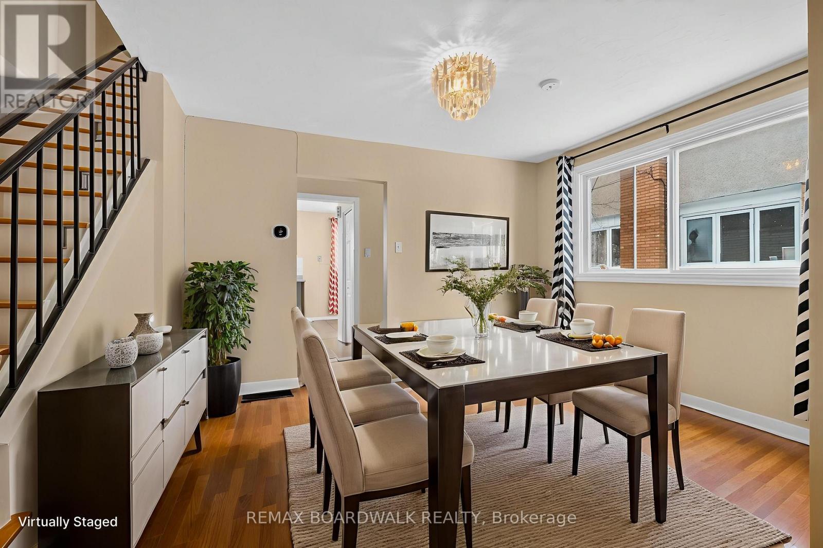 2666 REGINA STREET — photo 7