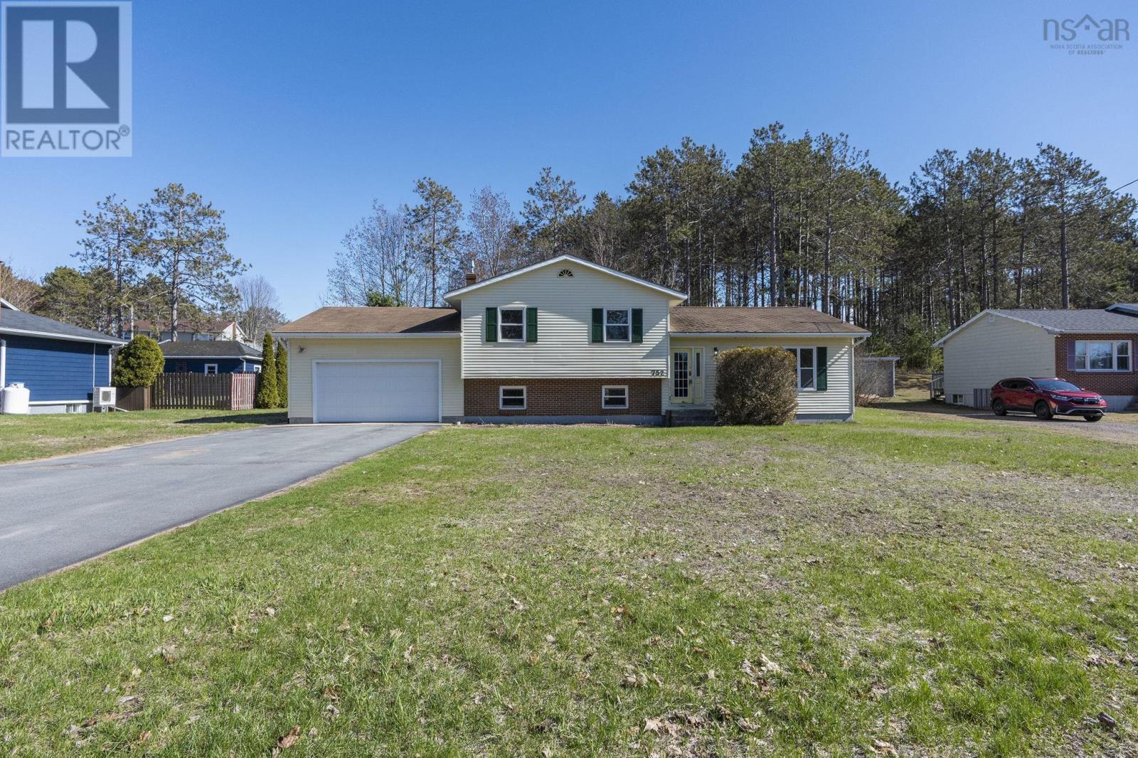 Property 43 of 48 of 752 Balser Drive