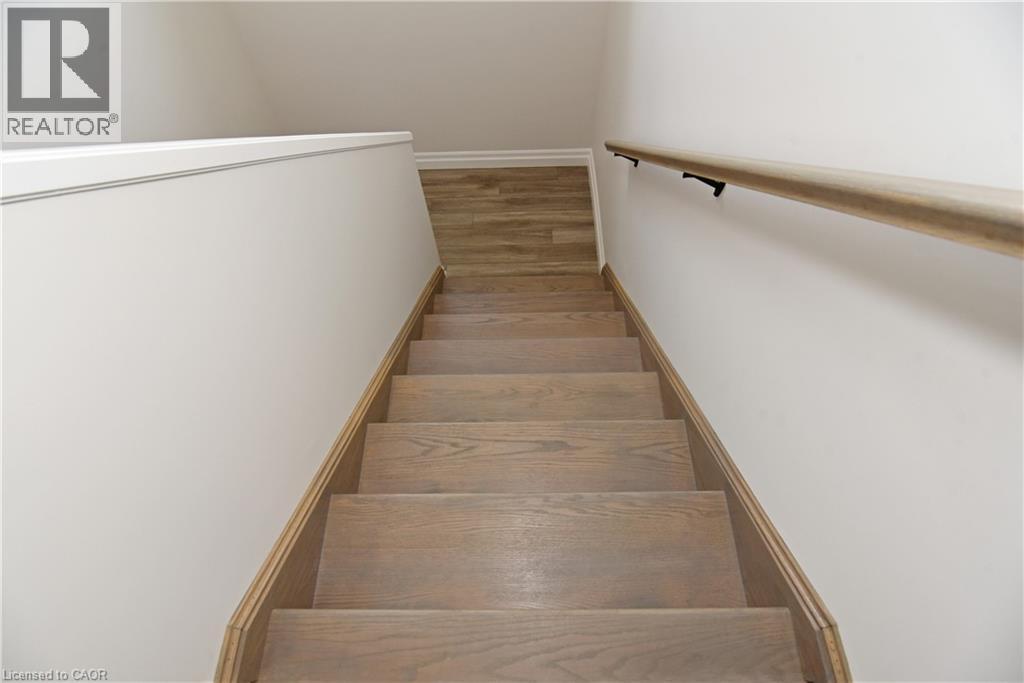 403 BREAKWATER Boulevard, Port Stanley, Ontario, N5L0B5 — Photo 12