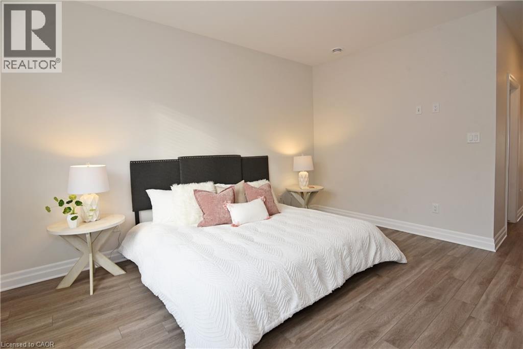 403 BREAKWATER Boulevard, Port Stanley, Ontario, N5L0B5 — Photo 8