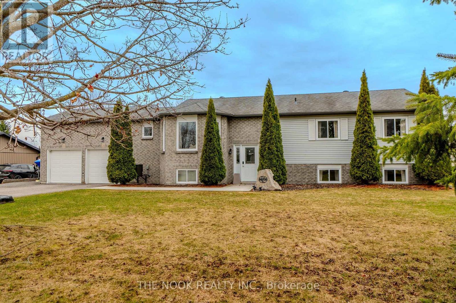 6 SPARROW COURT - Image 2