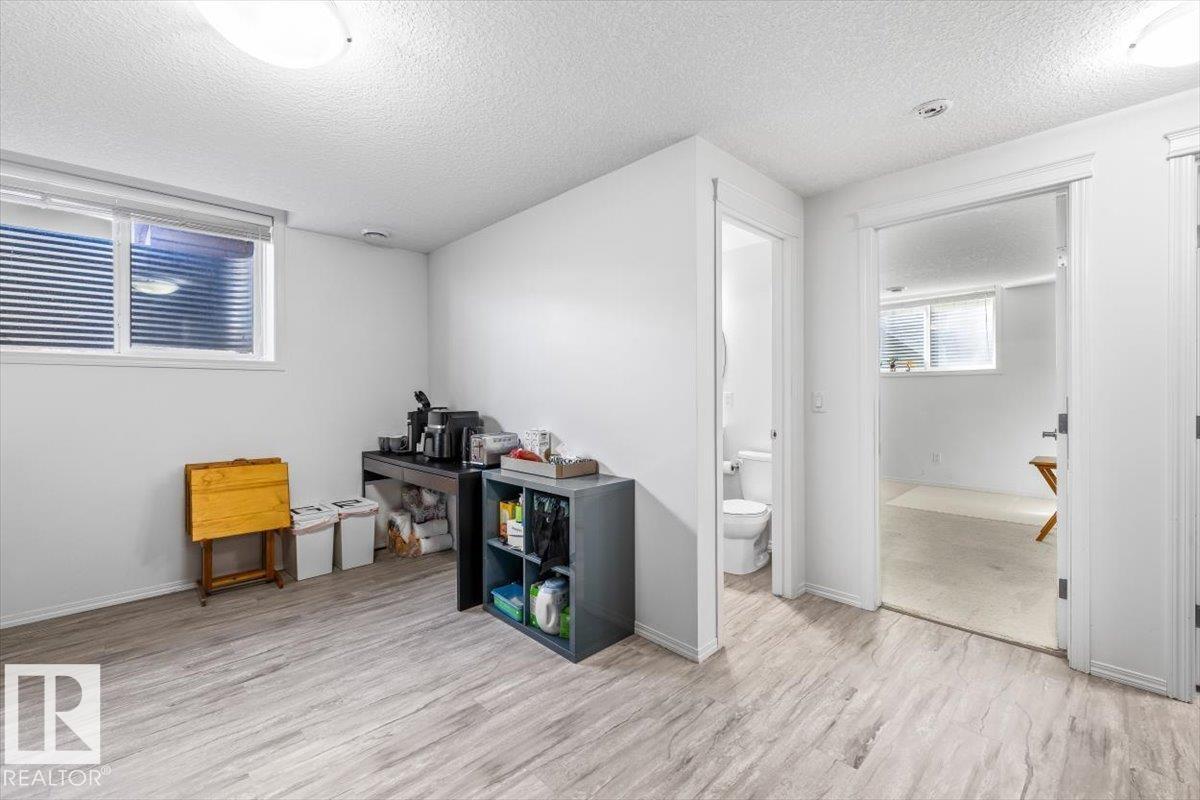 915 177 ST SW - 50