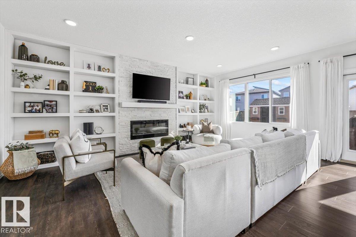 915 177 ST SW - 9