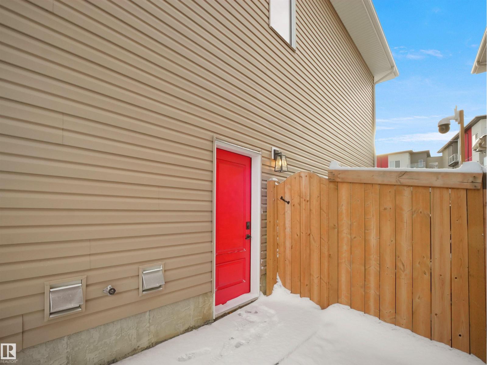 20827 130 AV NW NW - 12