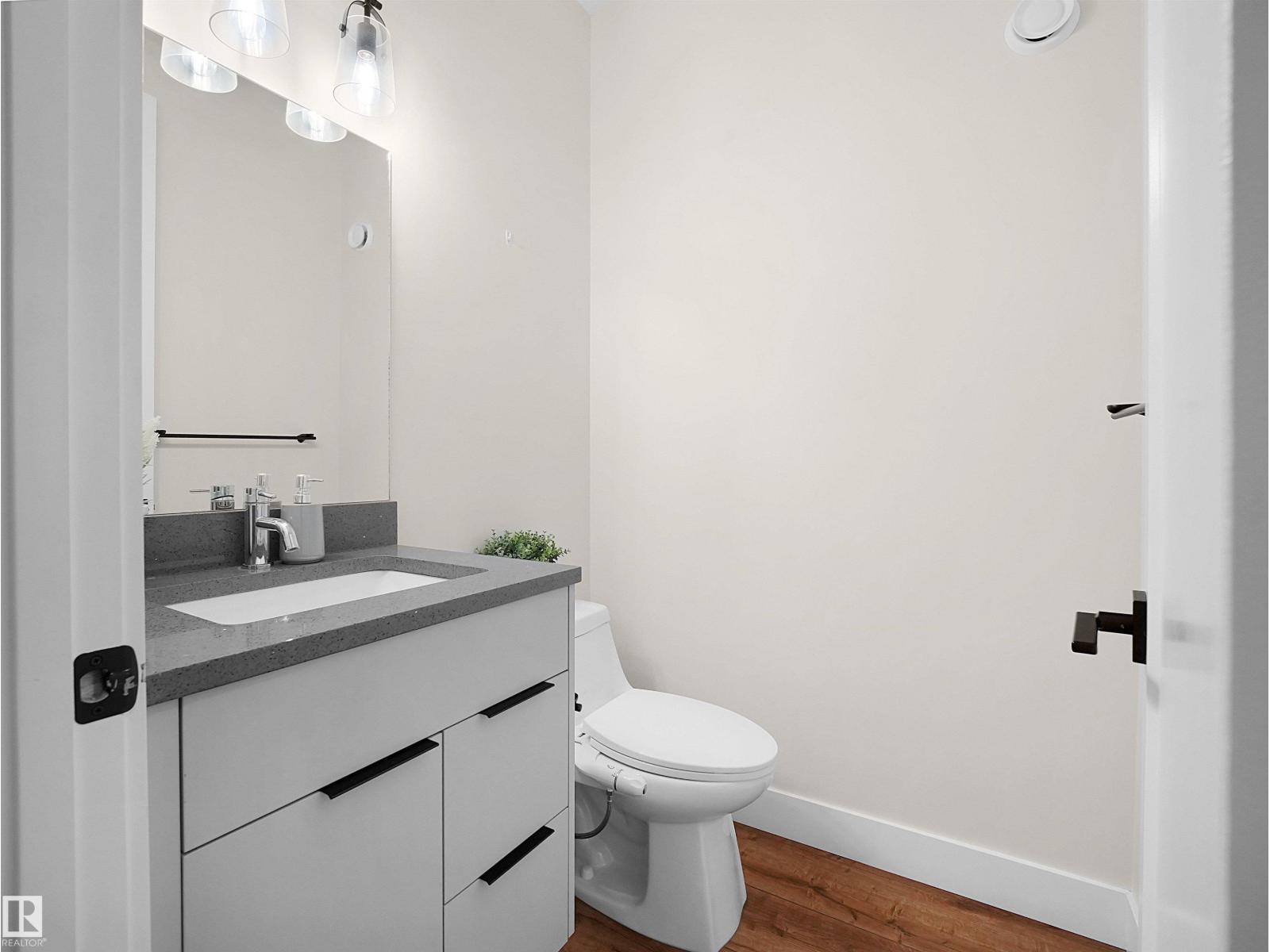 20827 130 AV NW NW - 18