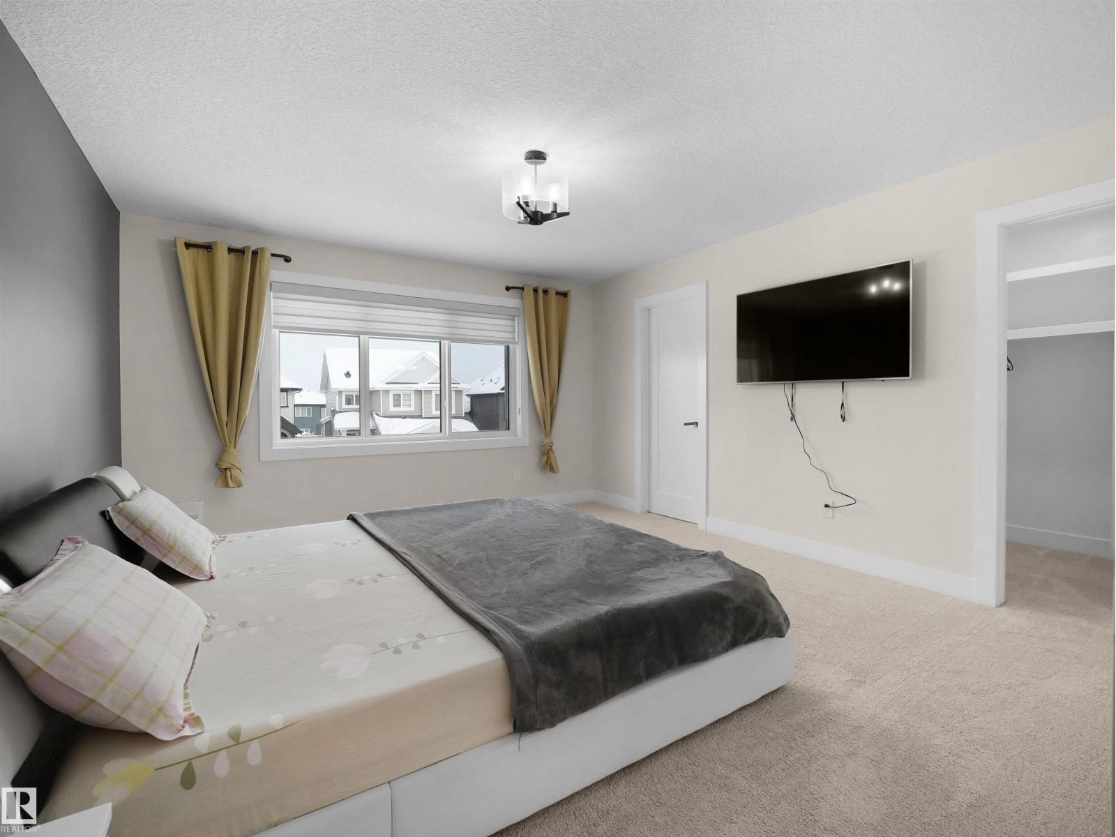 20827 130 AV NW NW - 44