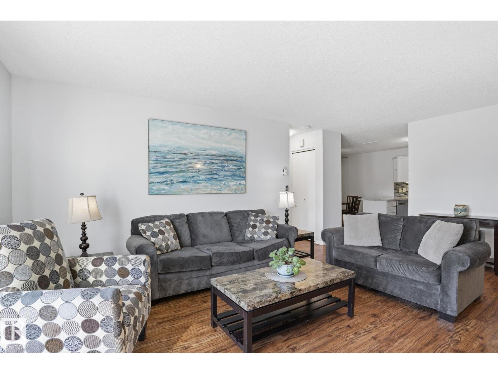 #309 20 GRANGE DR - 2