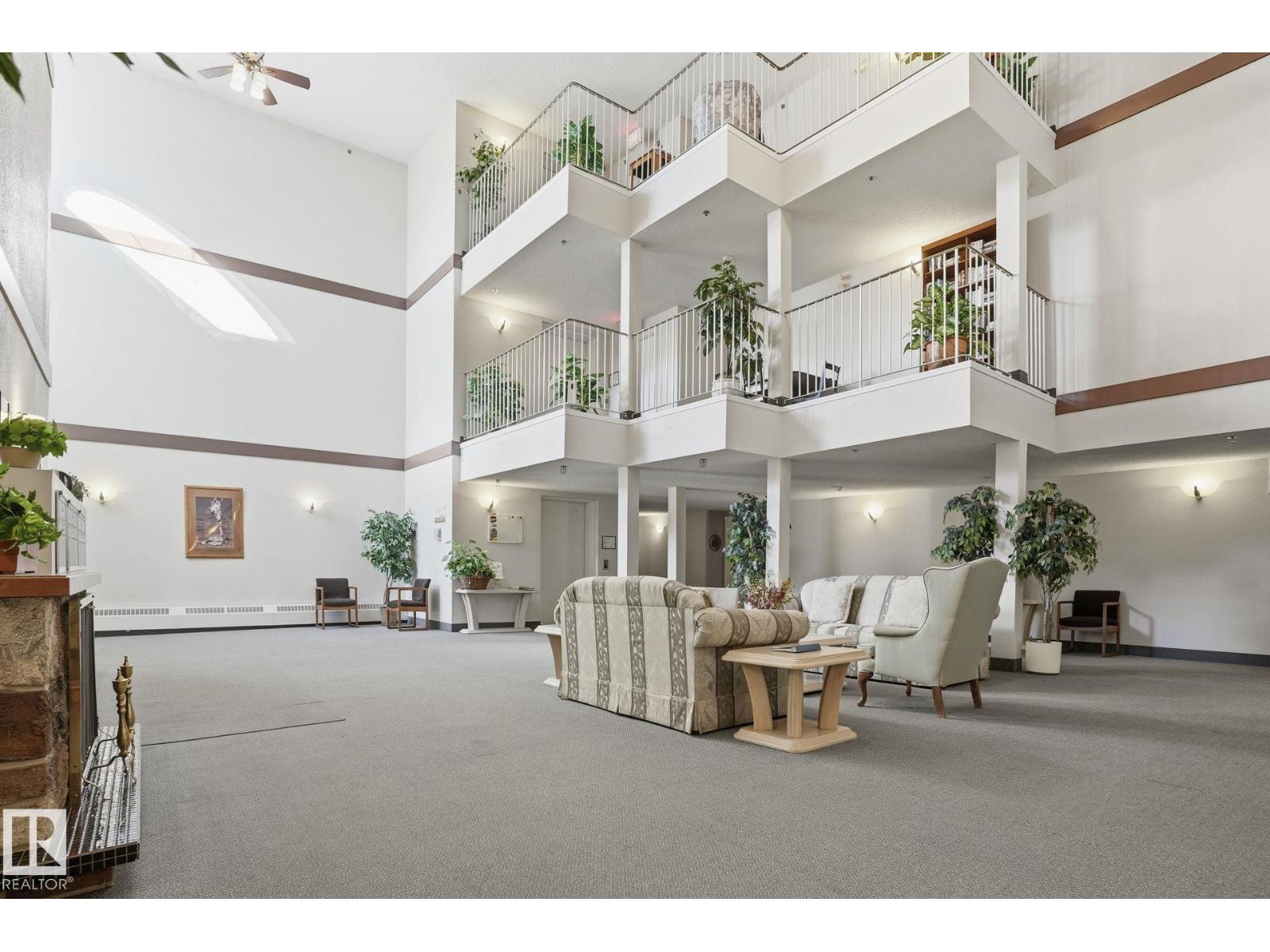#309 20 GRANGE DR - 24