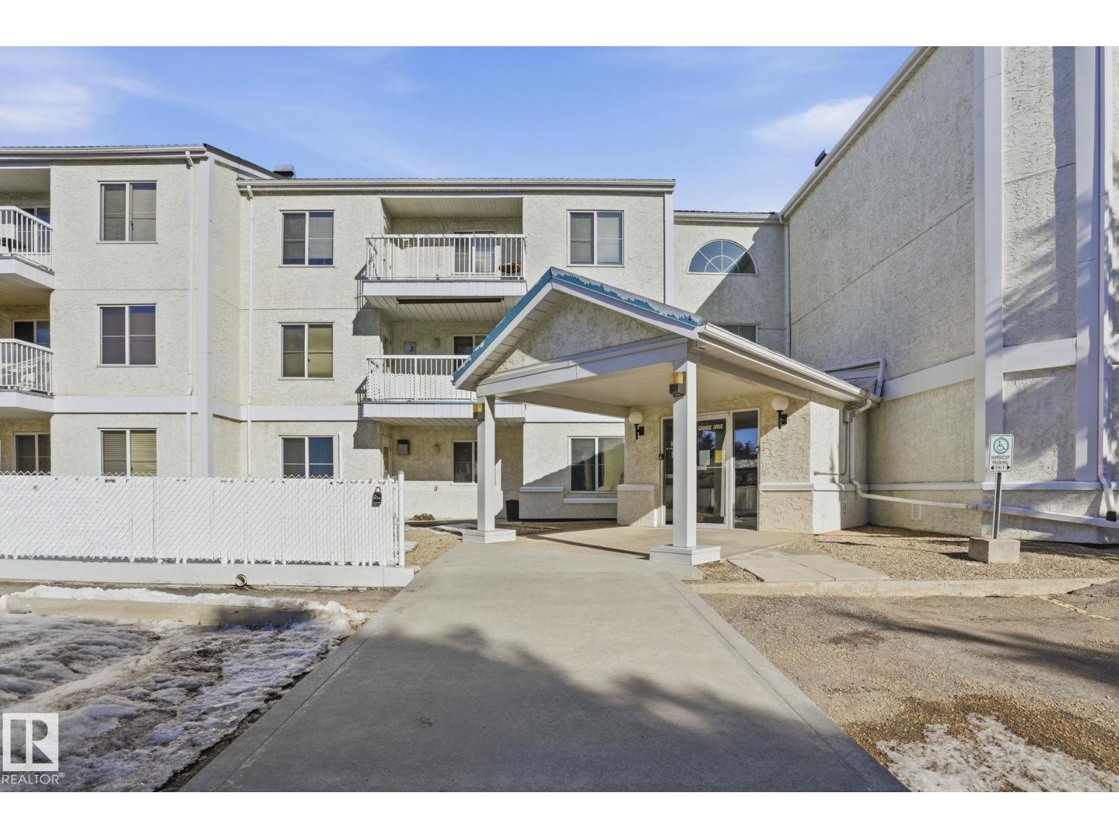 #309 20 GRANGE DR - 28