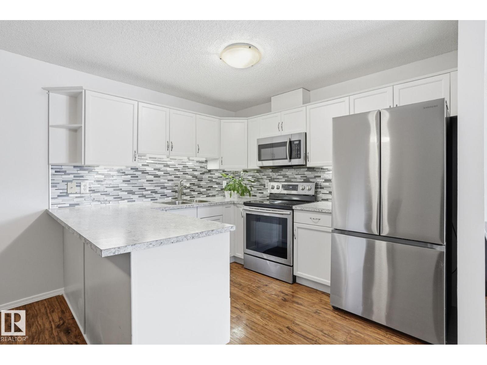 #309 20 GRANGE DR - 6