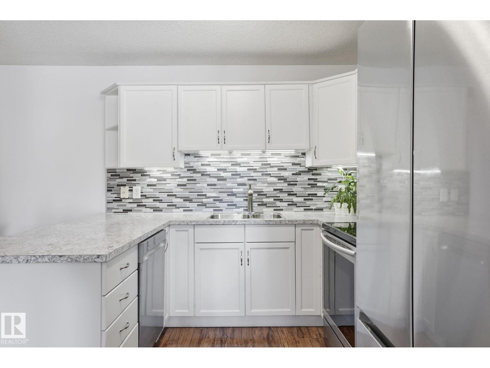 #309 20 GRANGE DR - 8