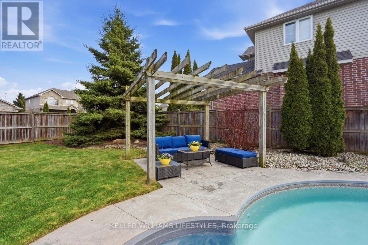 1721 TIGERLILY ROAD — photo 10