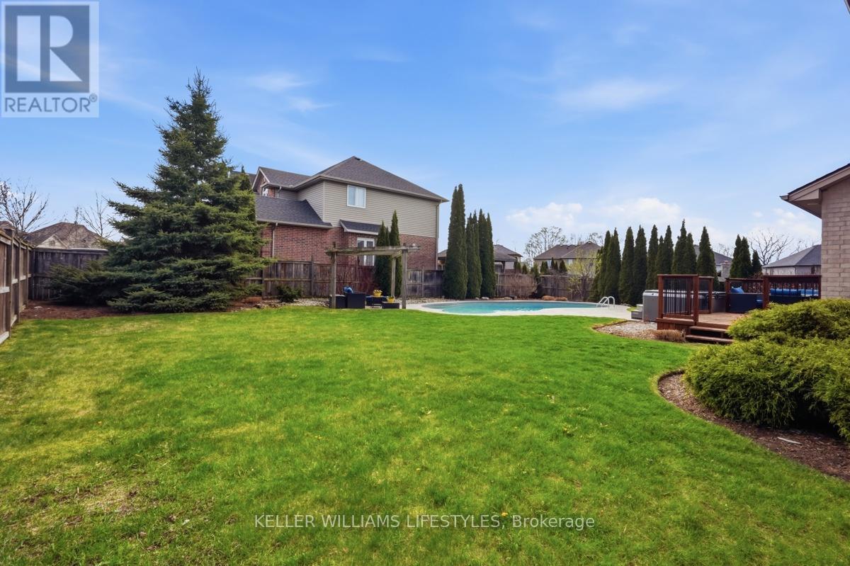 1721 TIGERLILY ROAD — photo 12