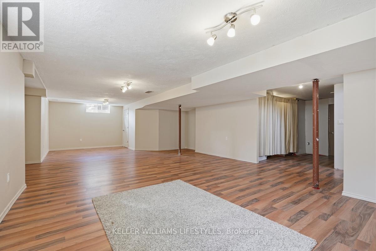 1721 TIGERLILY ROAD — photo 42