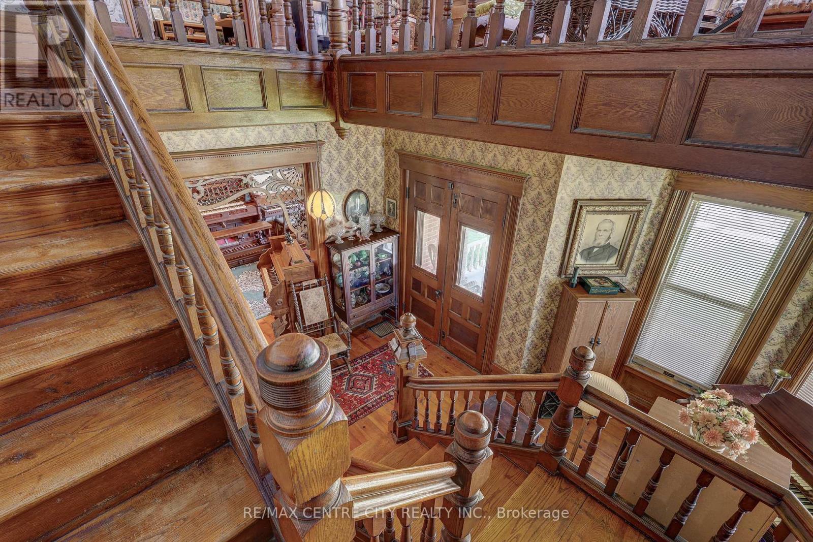 Now lets go upstairs