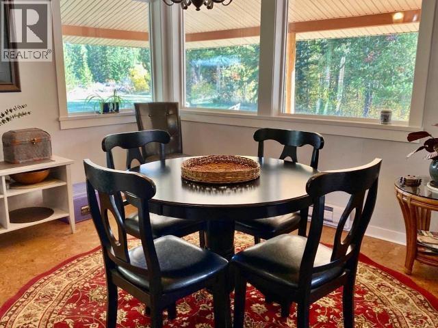 2916 BARRIERE LAKES Road - 5