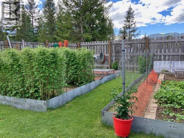 2916 BARRIERE LAKES Road - 42