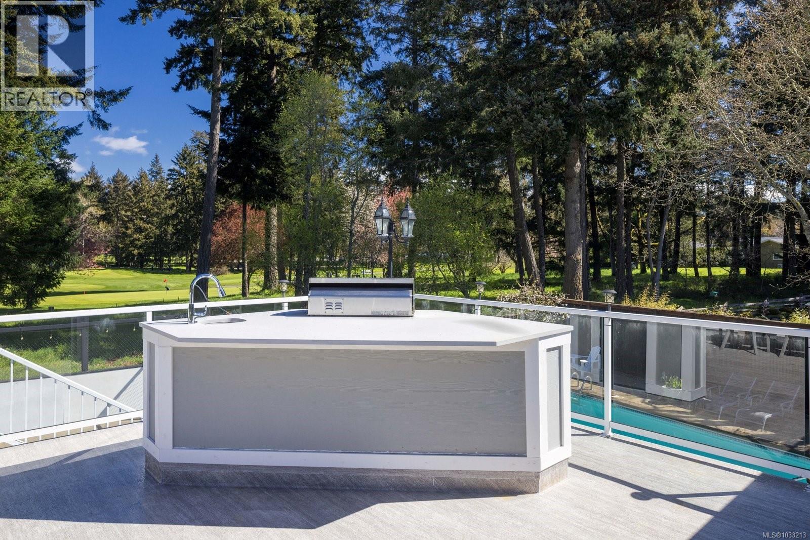  2264 Aldeane Avenue, Colwood