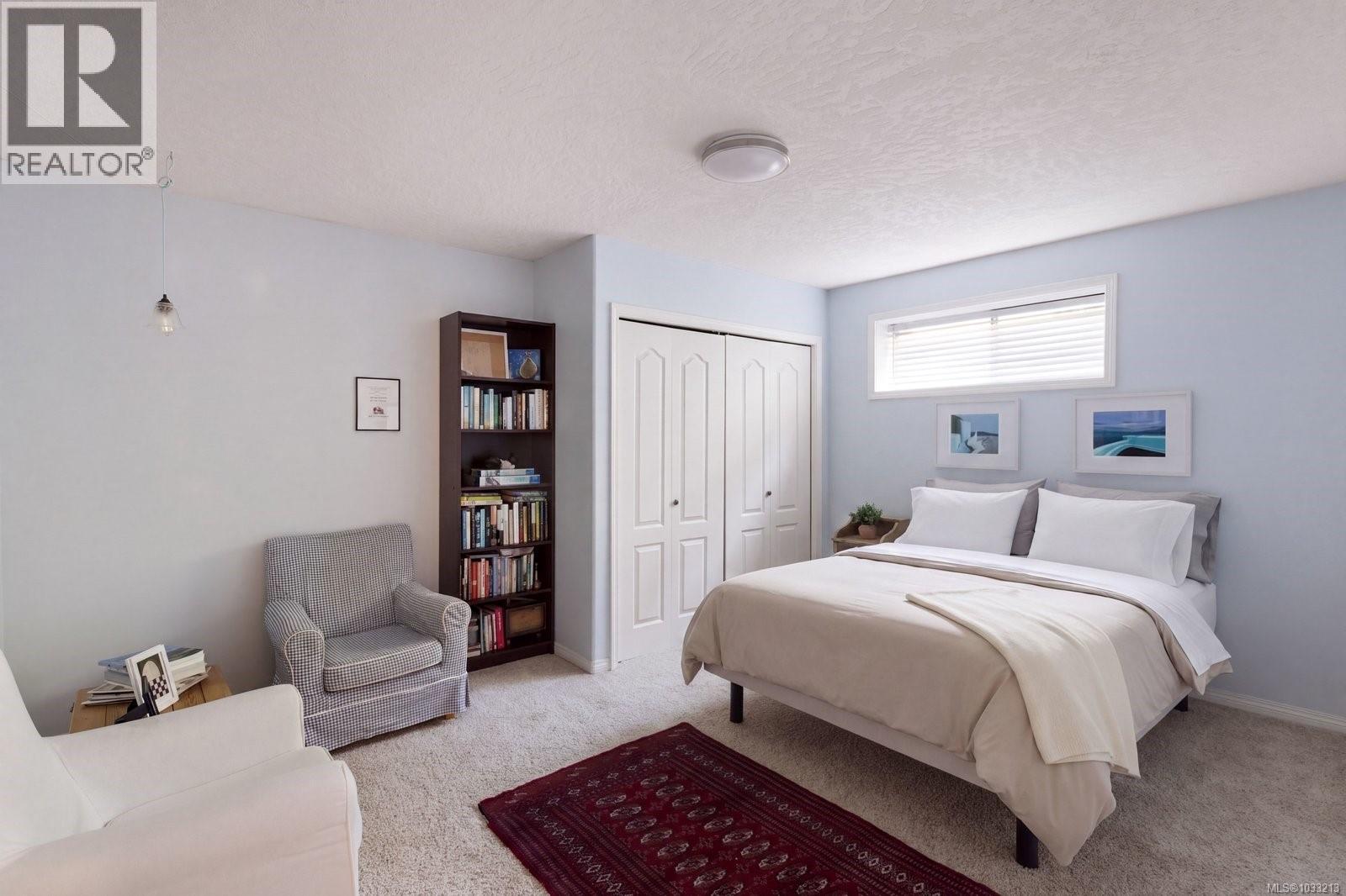  2264 Aldeane Avenue, Colwood