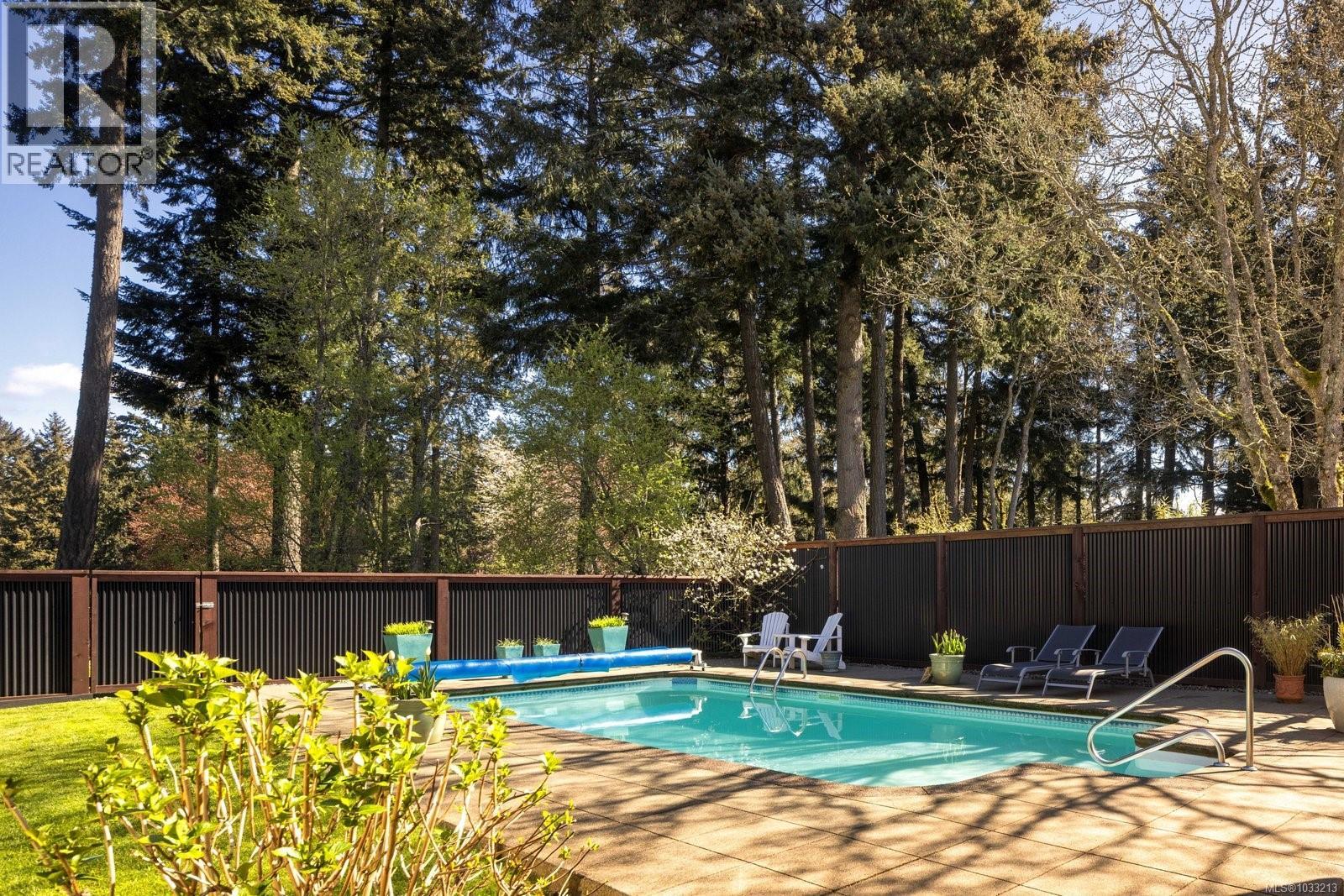  2264 Aldeane Avenue, Colwood