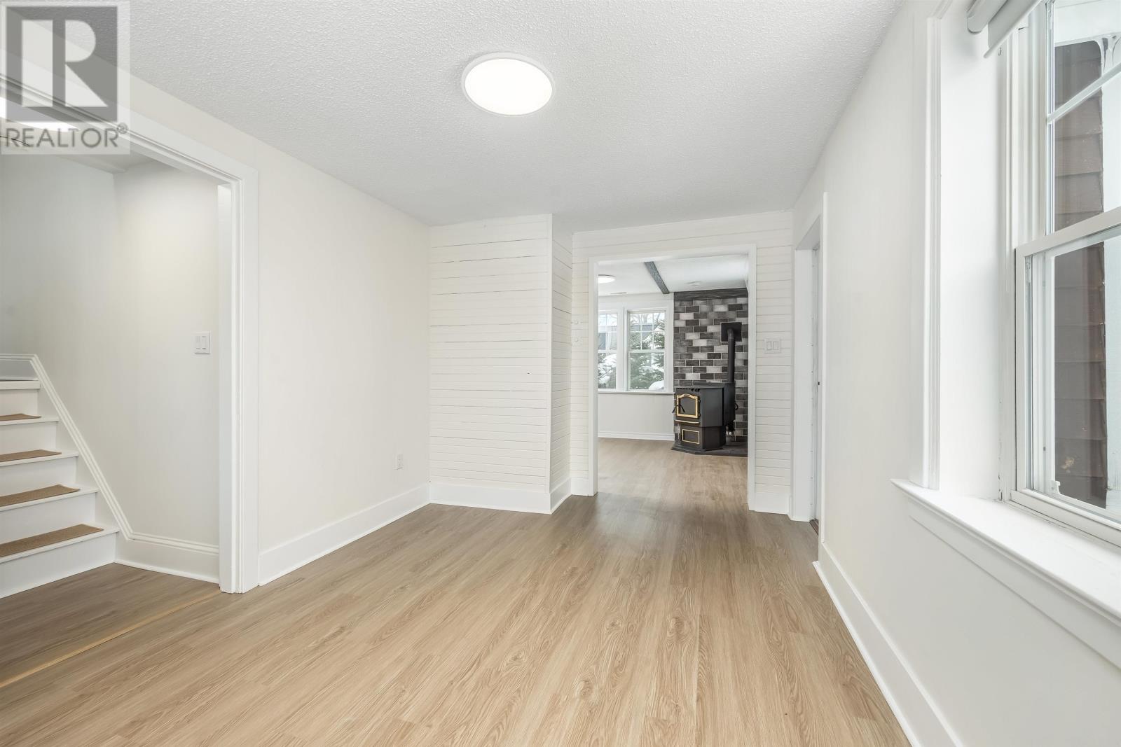 51 Pleasant Street — photo 6