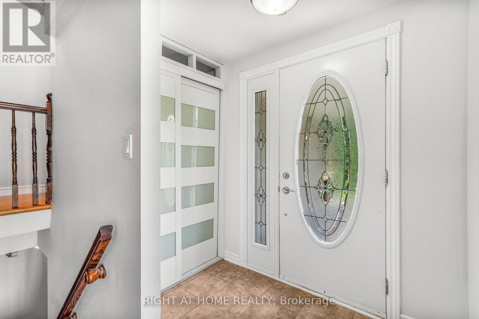 353 RUSSELL ROAD - 5