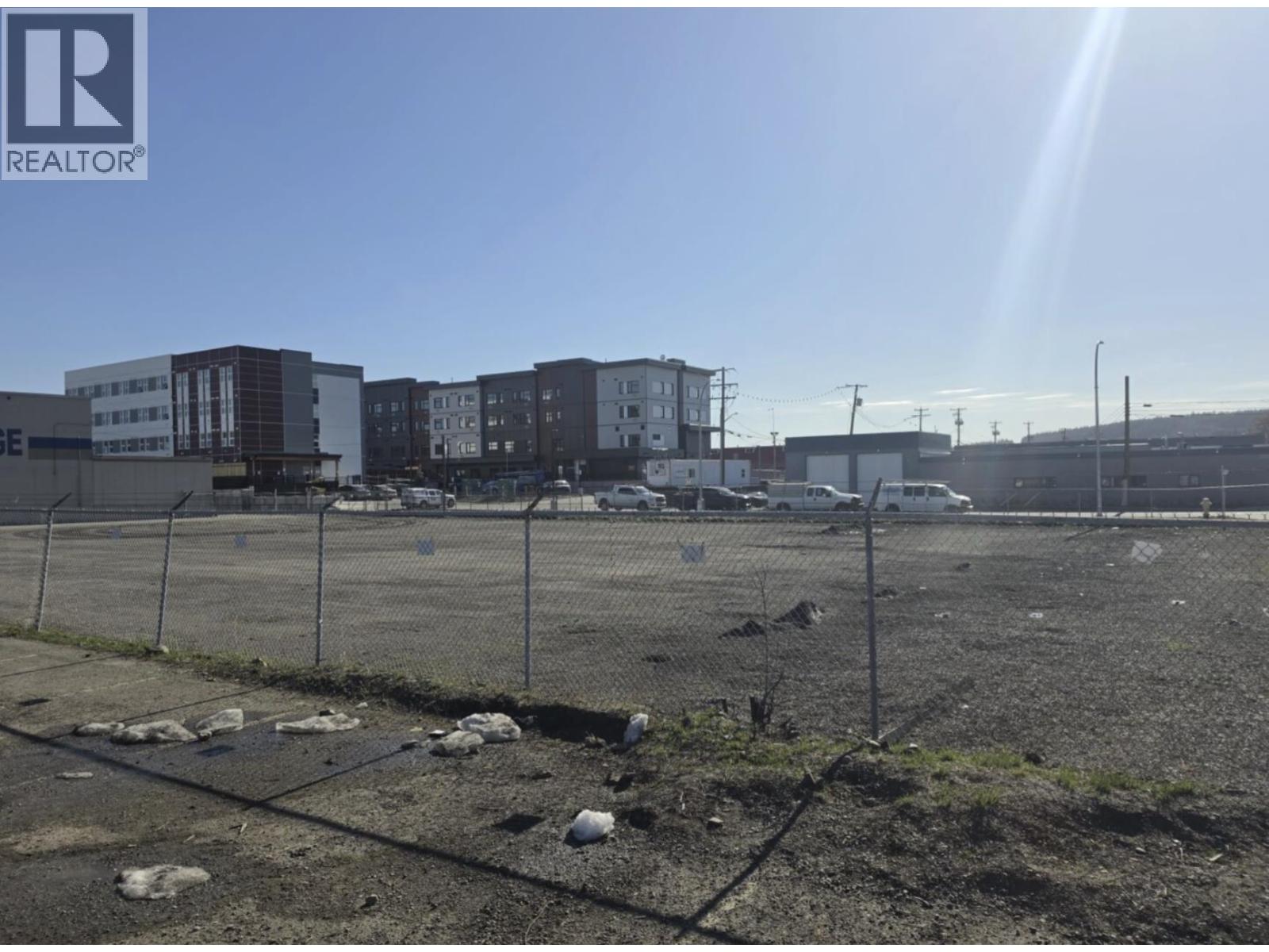 950 2ND AVENUE — $895,000