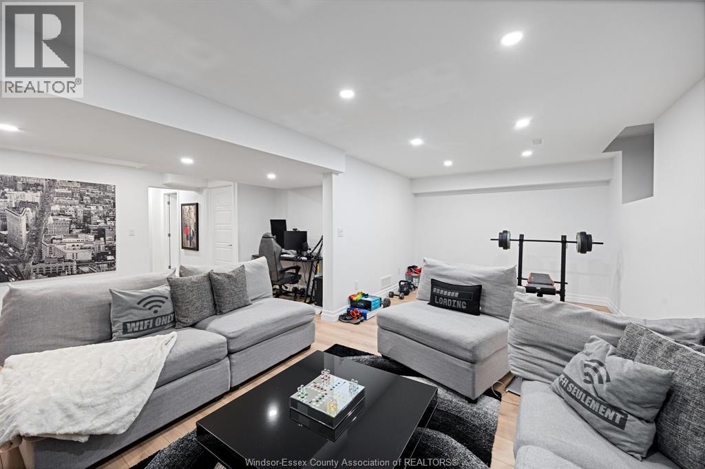 116 PETERS STREET, Essex, Ontario, N8M0B1 — Photo 21