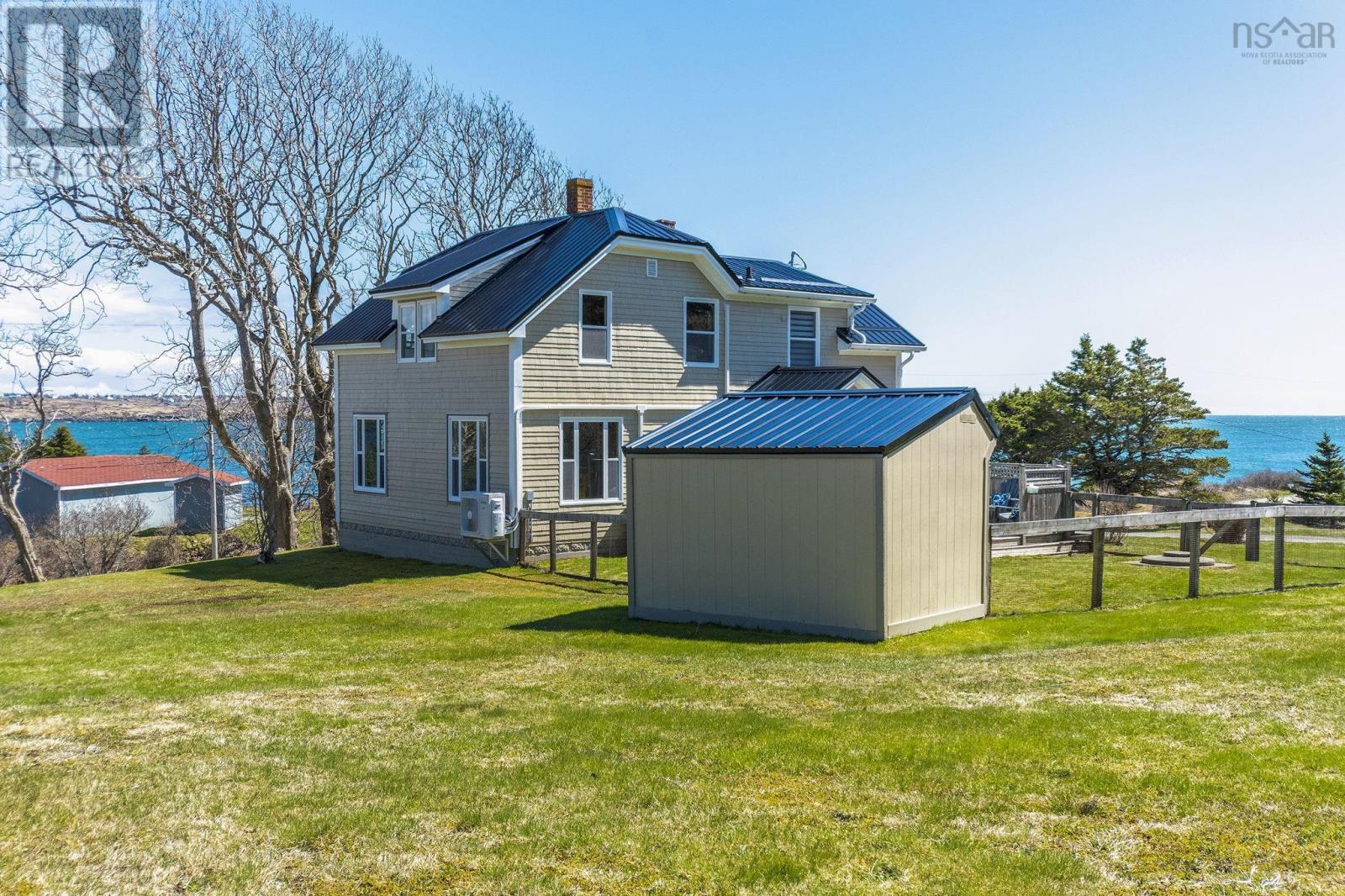 Property 39 of 48 of 1772 304 Highway