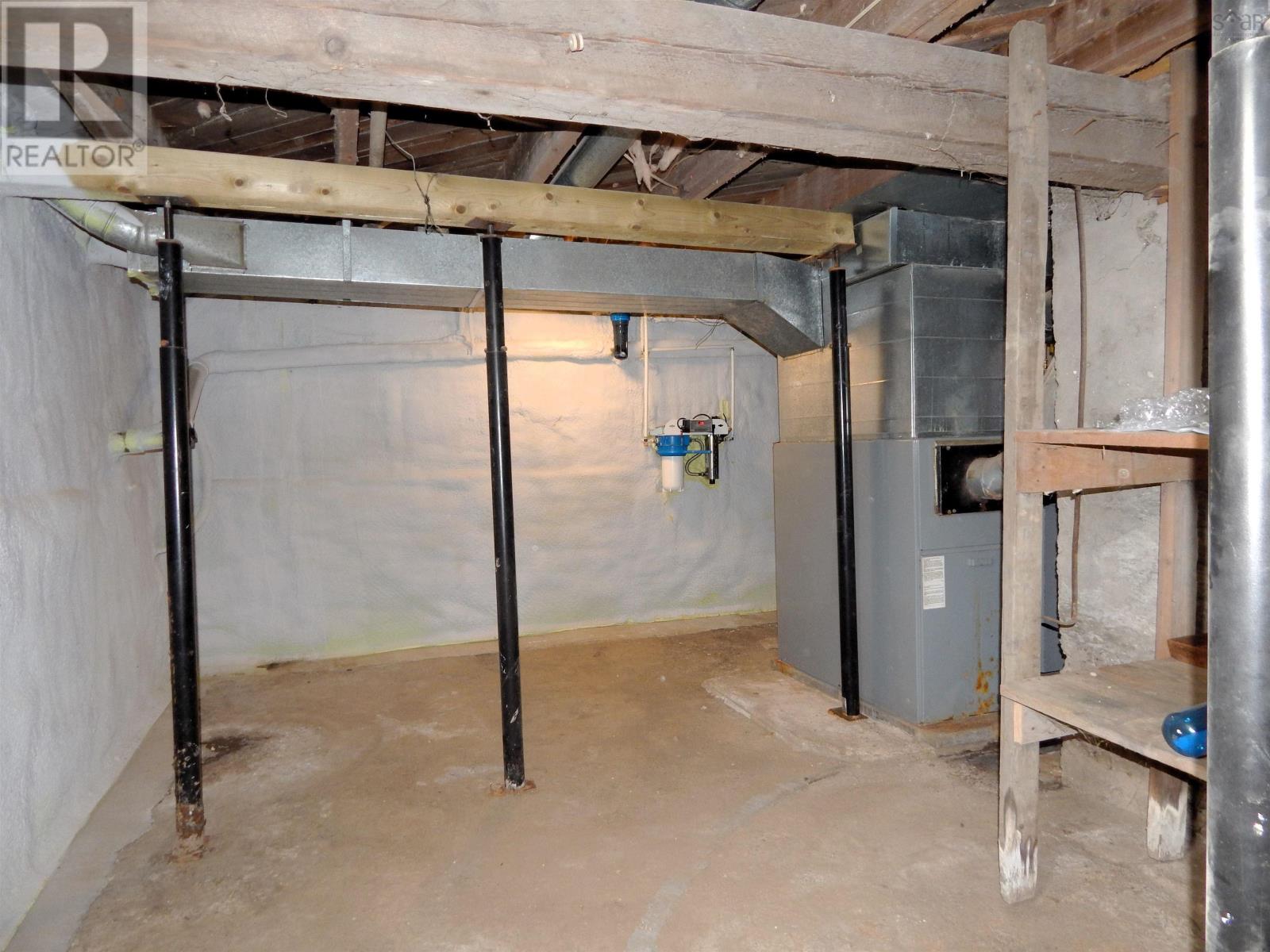 Property 28 of 32 of 19 Highway 336