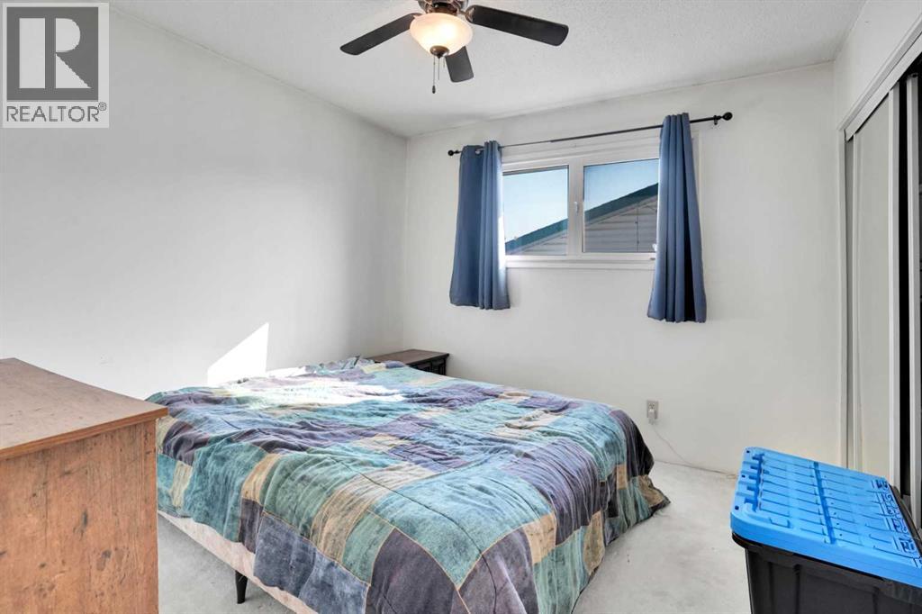 4764 RUNDLEWOOD DRIVE NE - 24
