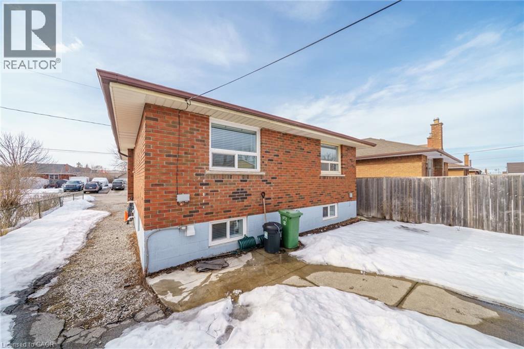 8 SHYNAL Avenue — photo 50