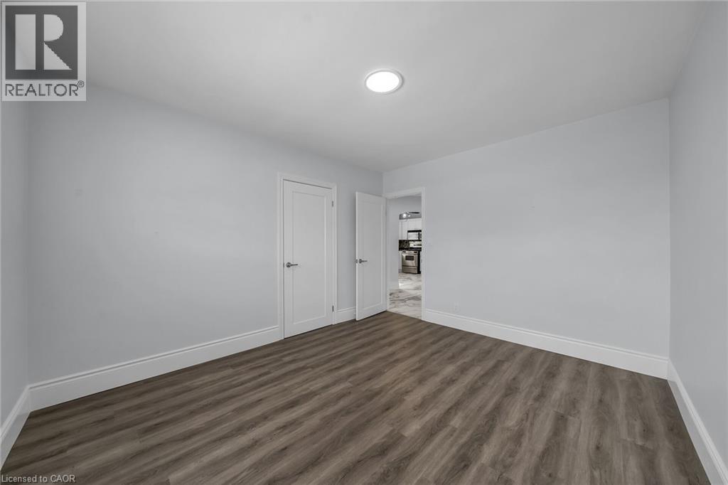 8 SHYNAL AVENUE - 19