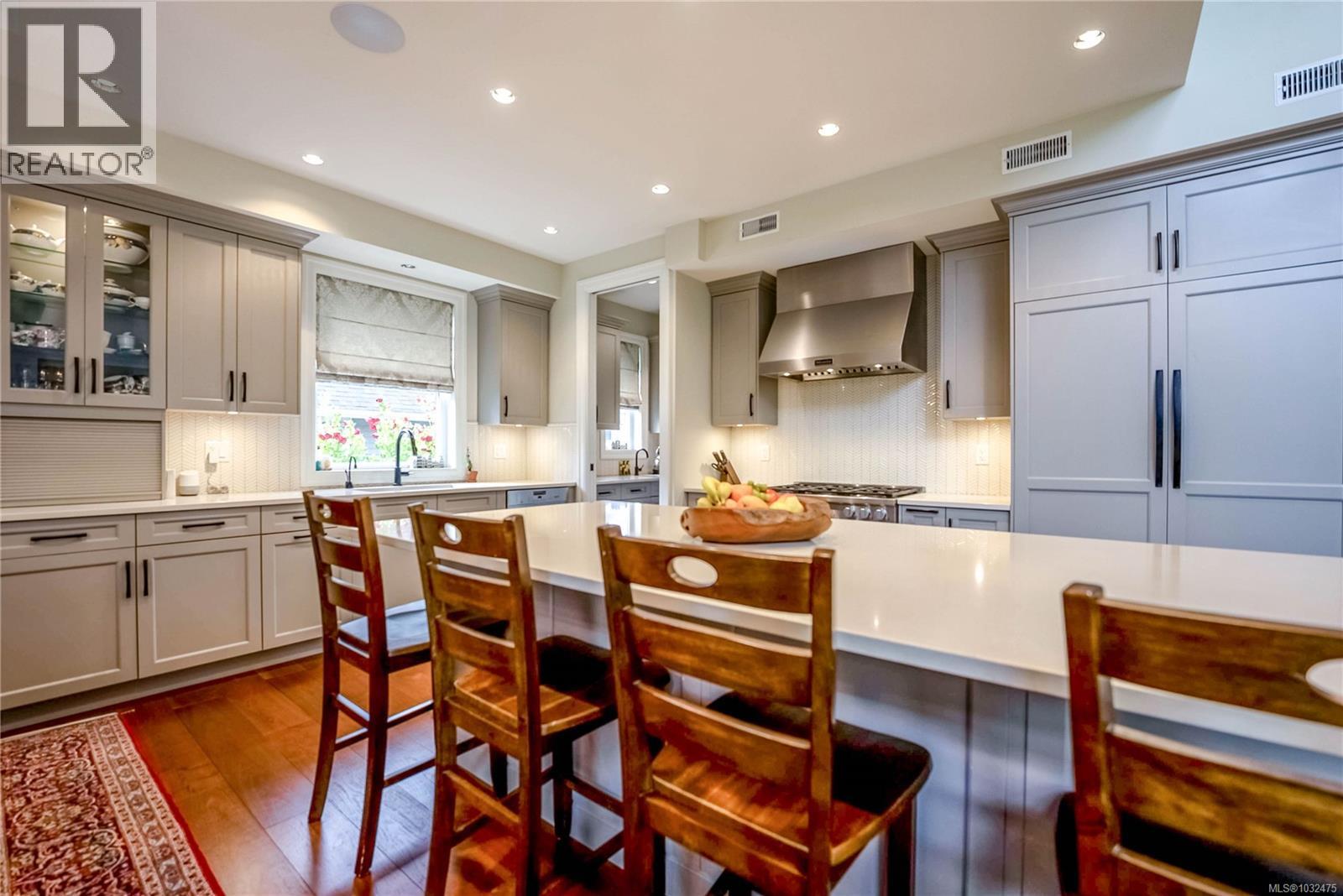  4105 Alberg Lane, Saanich