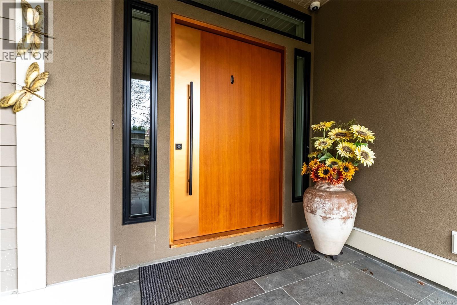  4105 Alberg Lane, Saanich