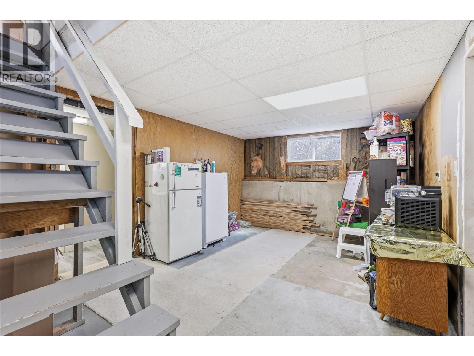 686 Brandon Avenue - 23