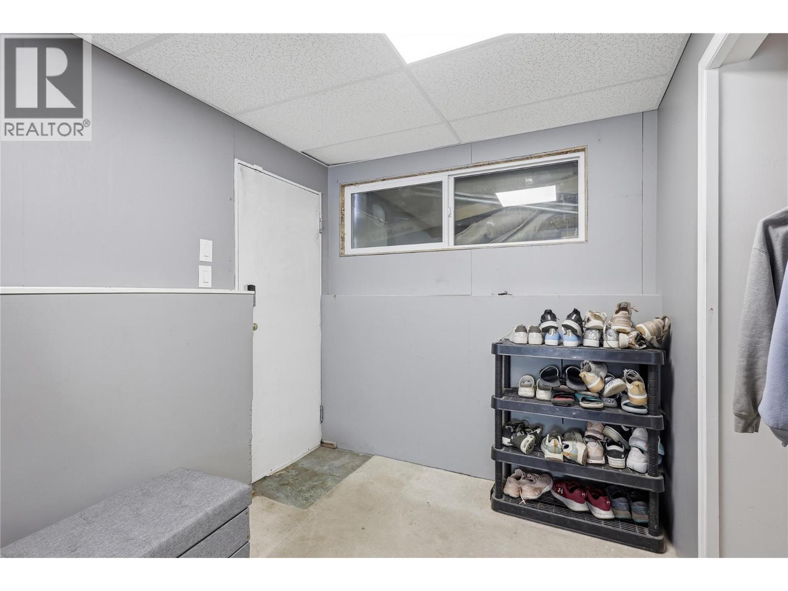 686 Brandon Avenue - 29