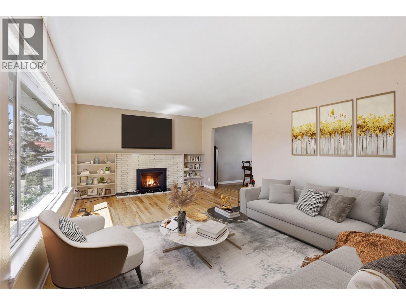 686 Brandon Avenue - Image 3