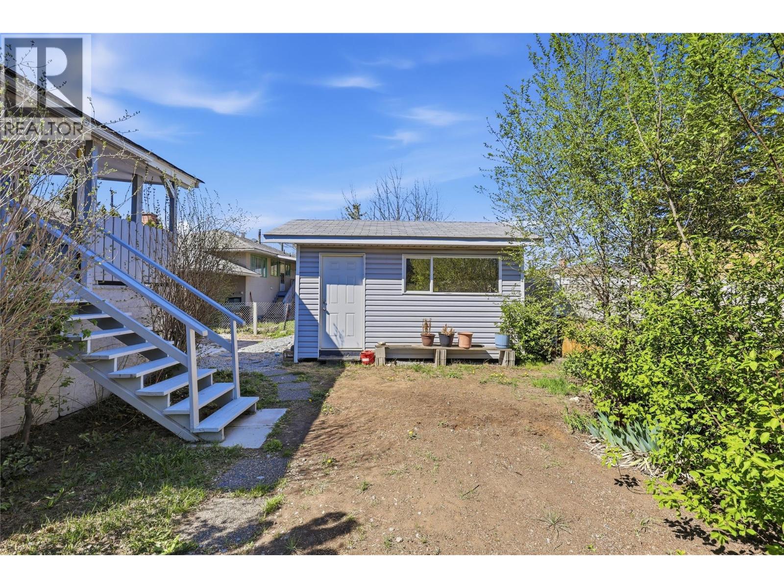 686 Brandon Avenue - 34