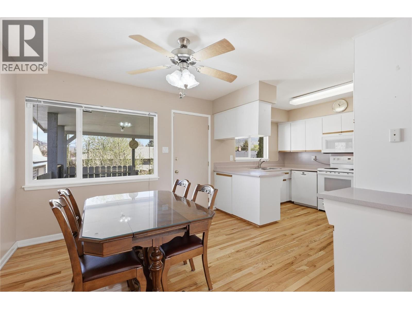 686 Brandon Avenue - 7