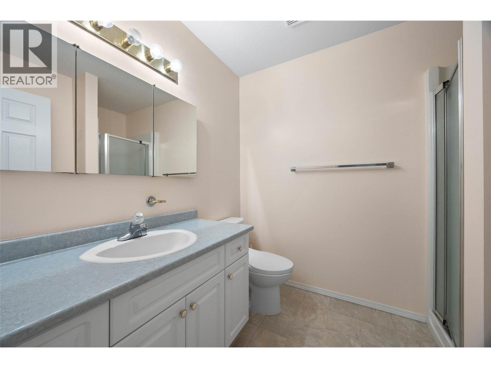 #6 2022 Pacific Way - 13