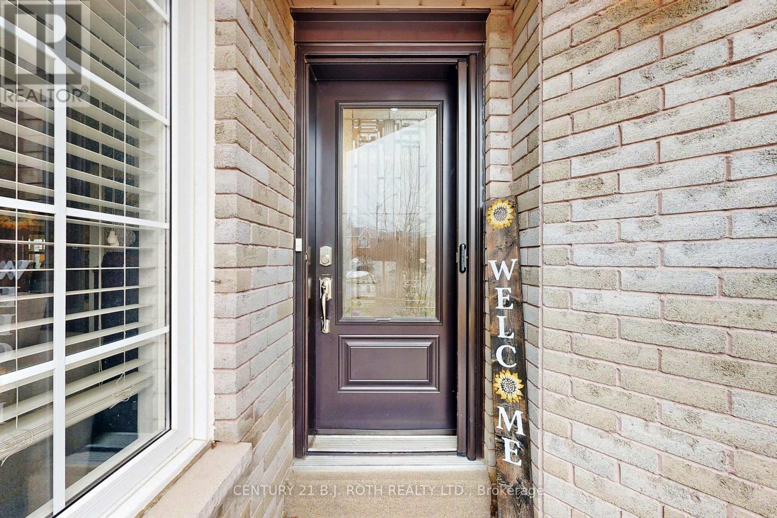 14 ROUND LEAF COURT - 4