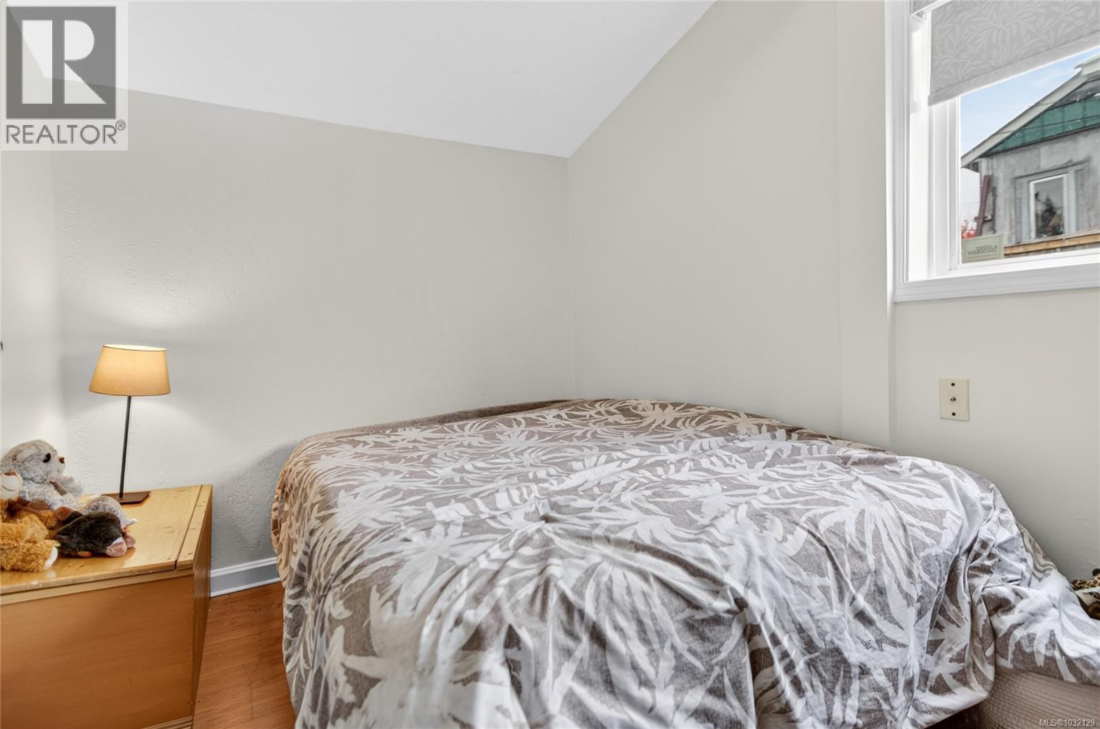 2818 Maryport Ave - 28