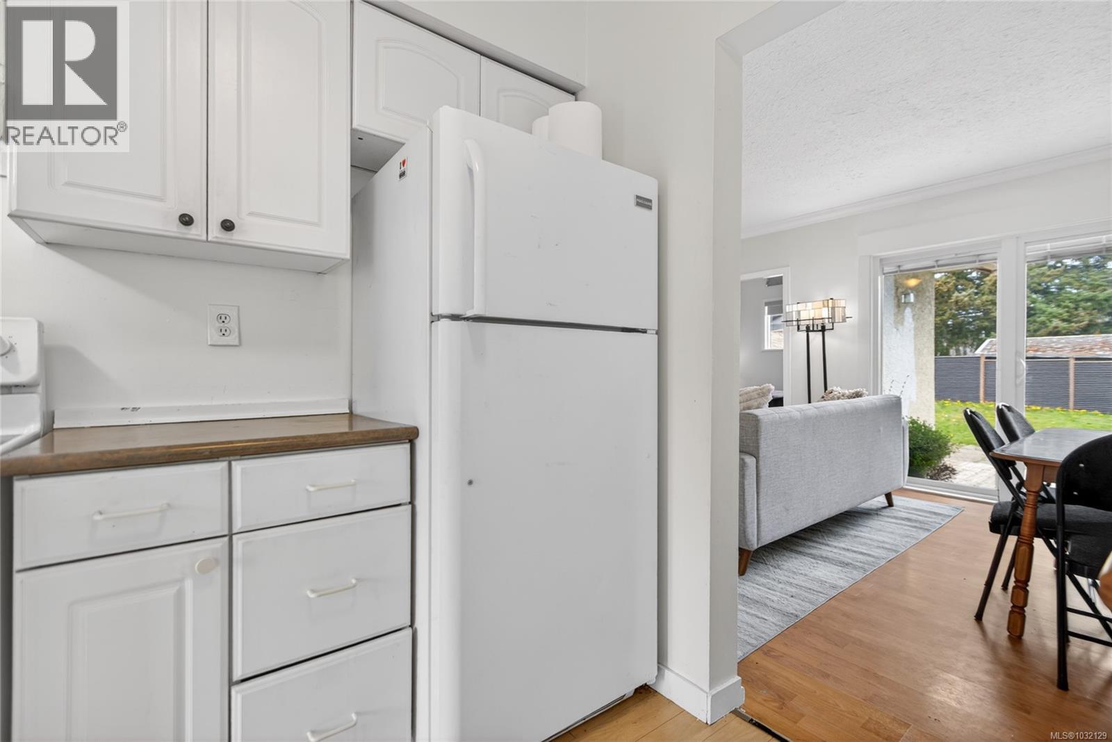 2818 Maryport Ave - 14