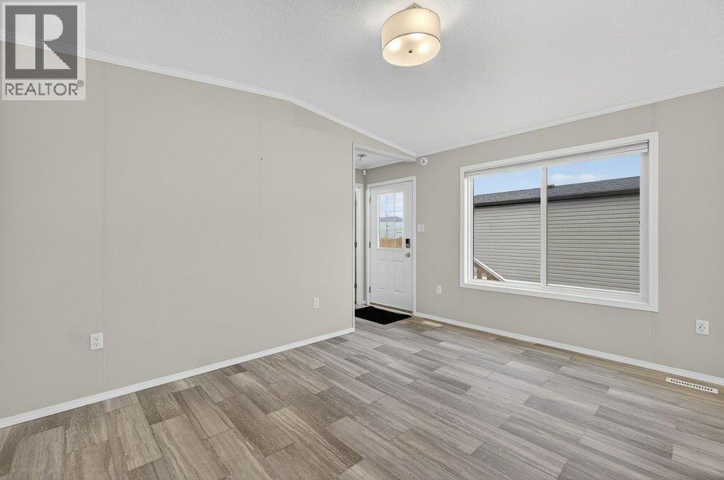 235 Aylmer Road Unit# 26 Lot# 26, Chase