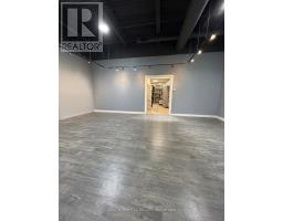 34 - 20 Wertheim Court, Richmond Hill, ON L4B3A8 Photo 9